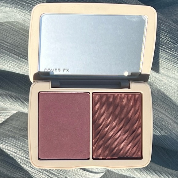 Lightly used Cover Fx Sweet Mulberry Blush - Picture 1 of 4